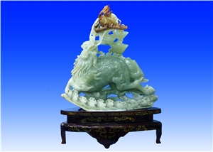 Green Jade-Carvings,China Green Jade Sculptures-Qi Lin Xian Bao
