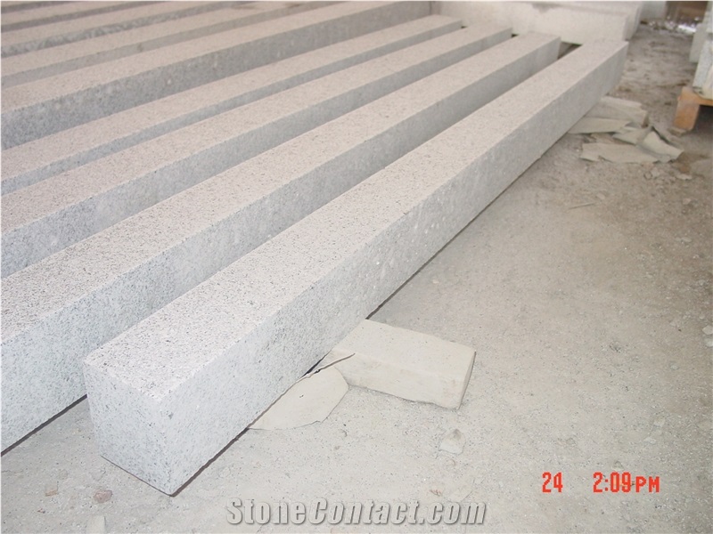 Machine Cut Kerbstone, Granite Kerbstone, Shape Customized Granite Side Road Stone