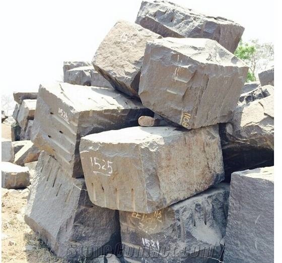 Granite Block in Raw, India Black Granite