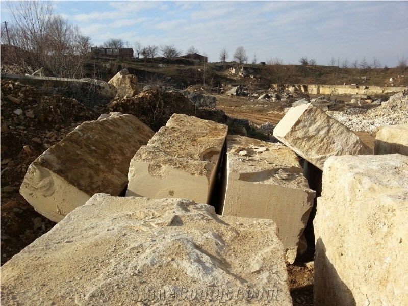 Transilvania Gold Limestone Blocks