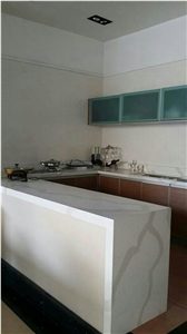 Quartz Calcatta Kitchen Countertops