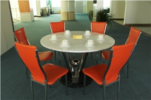 Round Picnic Tables with Al Honeycomb Panel
