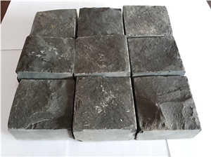 Black Basalt Sawn Splited Cobble Stone