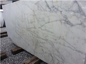 Calacatta Carrara Marble Slabs & Tiles