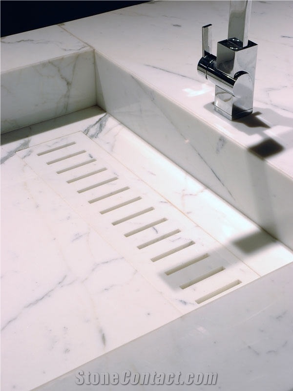 Calacatta Carrara Marble Solid Kitchen Counter Top with Sink