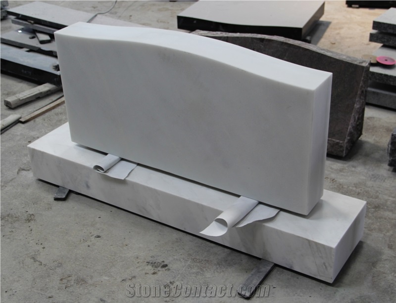 Sichuan White marble American Die and Base Monument