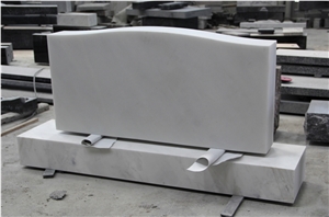 Sichuan White marble American Die and Base Monument