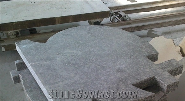 High Quality and High Polished China Natural Granite Stone -Pink Red Granite Cross Design Headstone/Western Style Monumnet/ Garvestone
