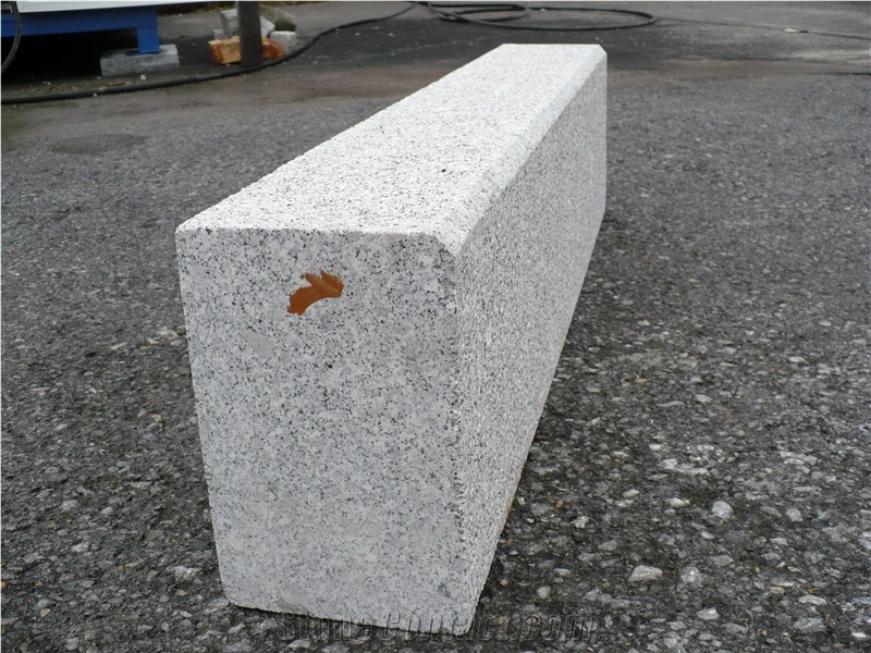 G341 Fine Picked Kerb with Chamfer, G341 Granite Kerbs