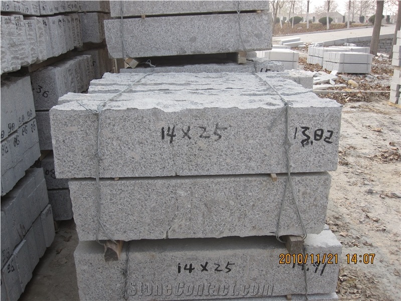 G341 Grey Granite Kerb Stone Natural Split