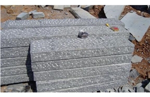 G654 Granite Kurbstone,China Black Granite Curbstone,Own Factory Roadside Stone