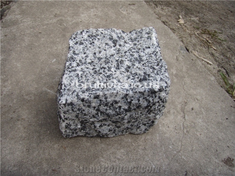 Grey Pokost-Pokostivske Granite All Sides Split Setts