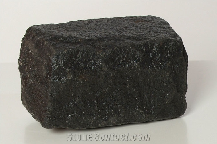 Black Indian Granite Cobbles