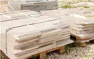 Selina Limestone Tiles