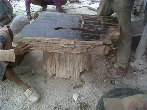 Perlato Indonesia Limestone Exterior Table