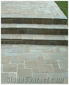 Alba Sandstone Irregular Flagstone Patio Pavement