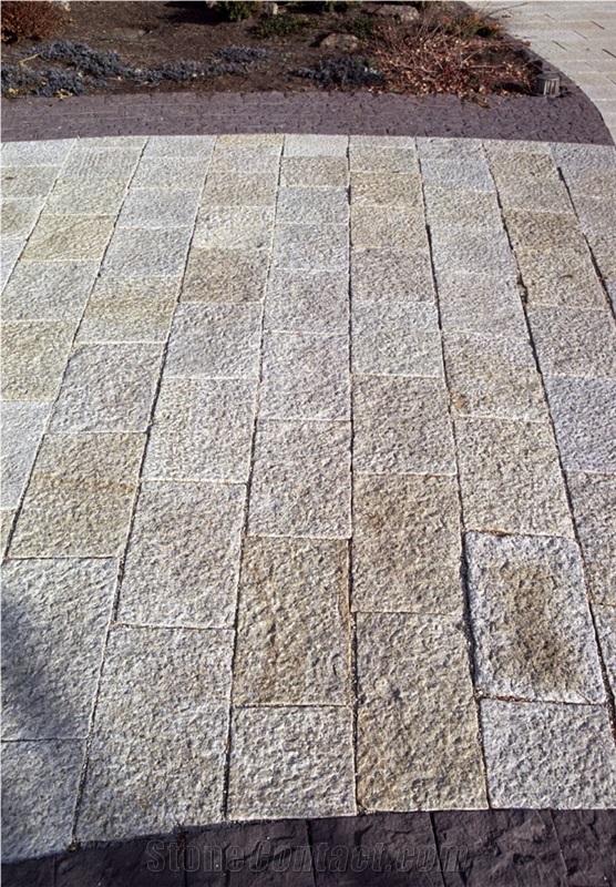 Peppercorn Granite Sawn and Combed Patio Pavers, Walkway Pavers