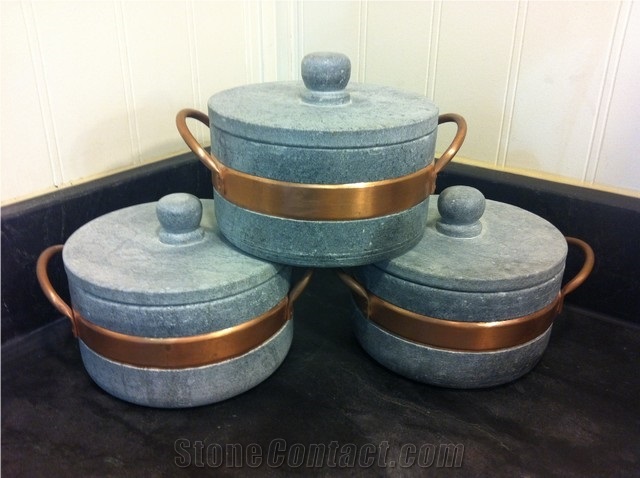Soapstone Cookware - Stone Masters Inc.