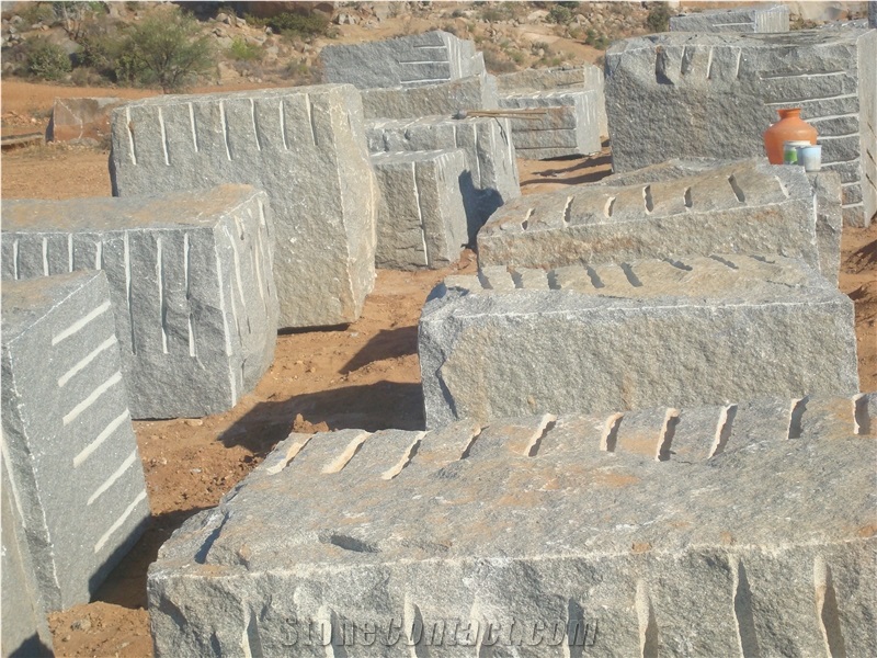 Royal Brown Granite Blocks