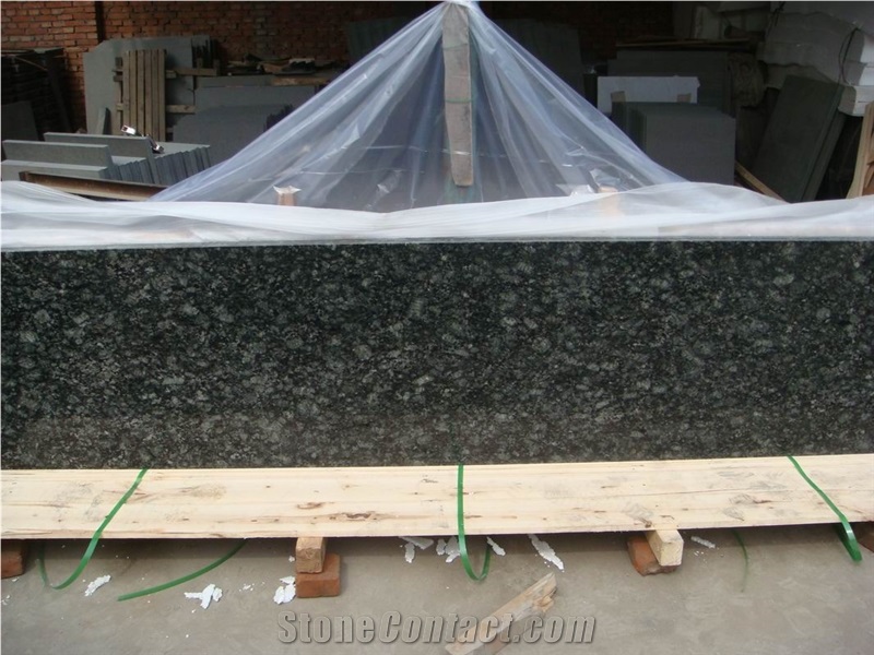 China Butterfly Green Granite Slabs & Tiles