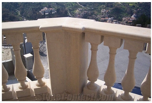 Pietra Barocchina Sandstone Balustrade