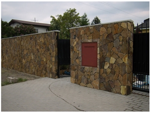 Sandstone Hungarian - Light Brown Flagstone Walling