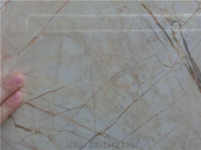 Gold Quill Marble Tiles and Slabs