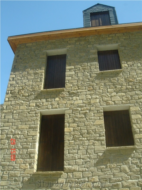 Beige Pirineo Sandstone Building & Walling