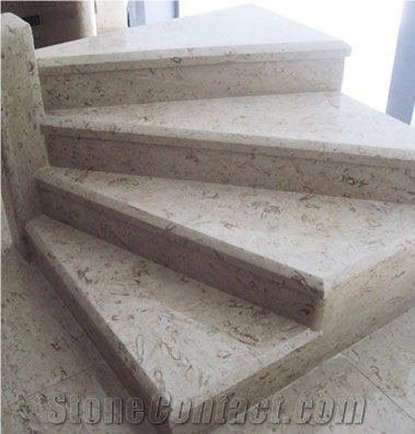 Turkey Crema Perla Limestone Stairs Application
