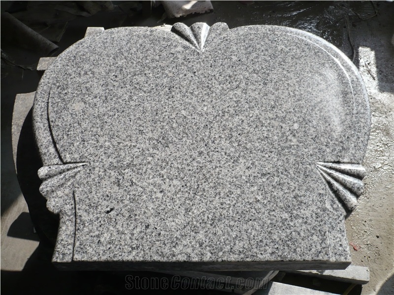 Grey Granite Monument & Tombstone Slant Grave
