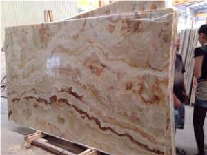 Golden Traonyx Slabs & Tiles