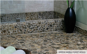 Pebble Stone Mosaic Tiles