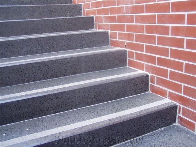 Black Basalt Stairs, Steps