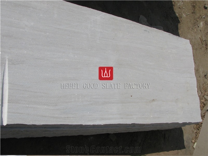 White Vein Quartzite Bushhammed Surface Tiles, China White Quartzite