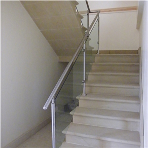 Cantilever Staircase with Witton Fell Sandstone