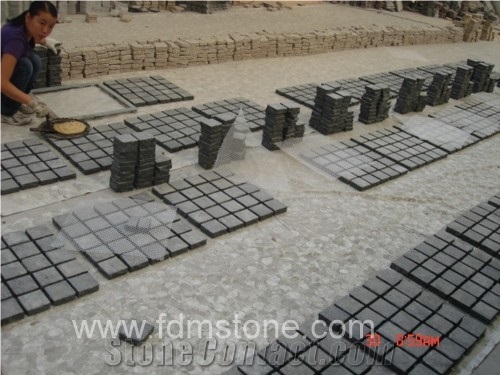 China Black Stone Fan Pattern Paver Factory,Meshed Cobble Stone for Pavers