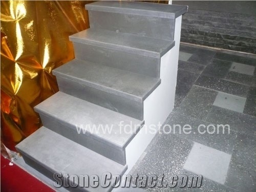 Honed Zhangpu Black Basalt Stair Step /Grey Basalt Stairs Steps/Basalt Outdoor Staircase,Stair Risers