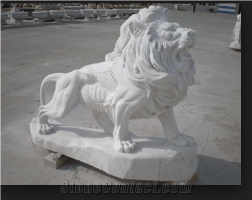 White Jade Marble Garden Carved Lion Sculpture