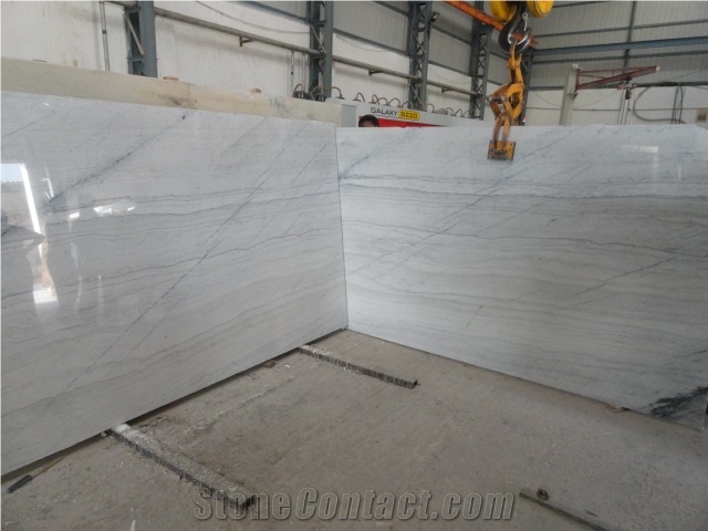 Polar White Marble Slabs & Tiles
