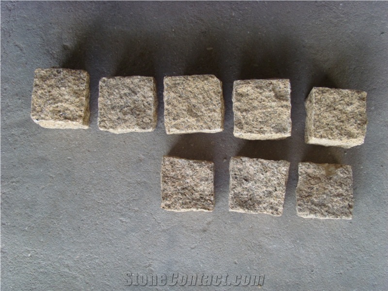 Putian Rust Granite Cobble Stone,Yellow Granite Cube Stone