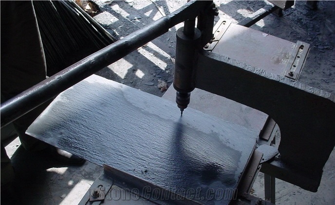 Wellest Rectangular Black Slate Roof Tile, Sides Natural Split,With Pre-Drilled Holes,Oil Sealing,Model No. Srt005