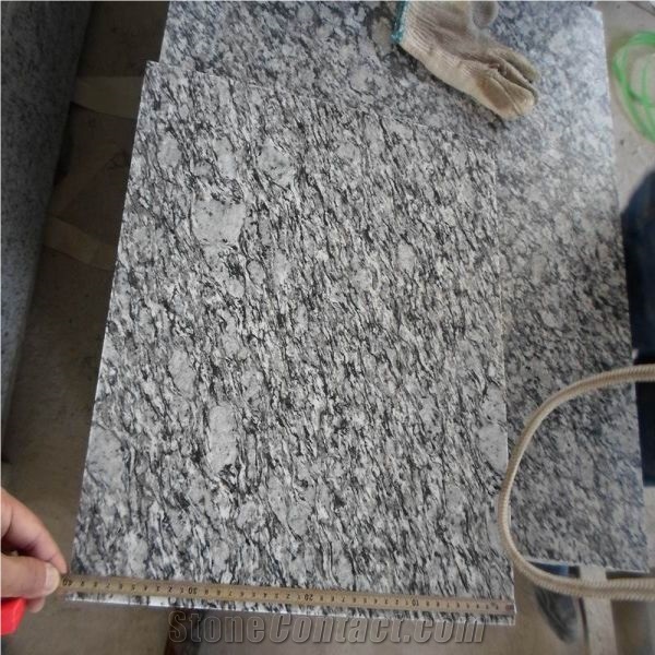 China Spray White Granite Grey Polished Tiles
