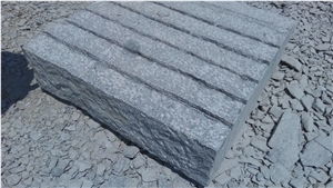 Landscaping Granite Palisade, G341 Grey Granite Pillars