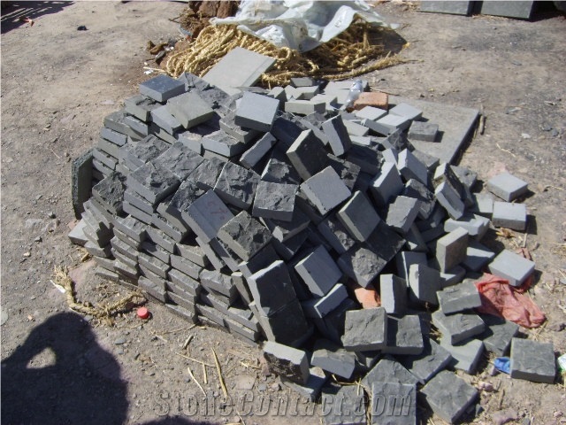 Mongolia Black Basalt Cube Paver