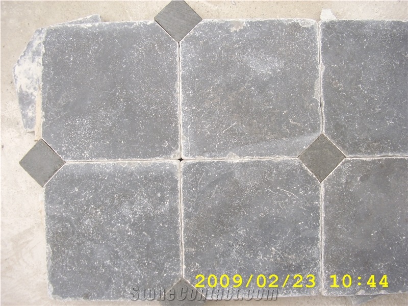 Antique and Honed Blue Stone Pavers