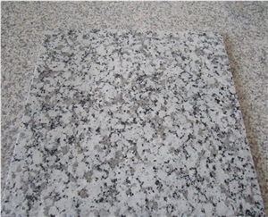 Bala White Small Granite Slab, Random Edge, Polished Surface,2cm,3cm Thick,China White Granite,Natural Stone