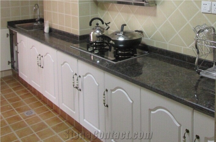 Giga Tan Brown Granite Kitchen Countertops