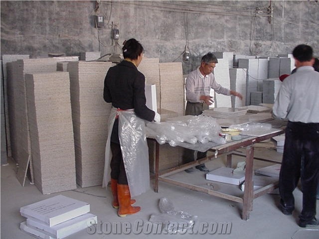 G682 Granite Tiles for Floor Tiles, China Yellow Granite