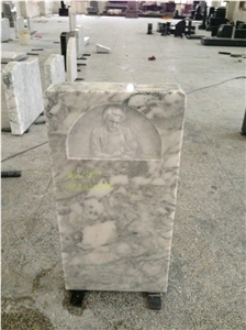 Cararala White Headstone,Gavestone