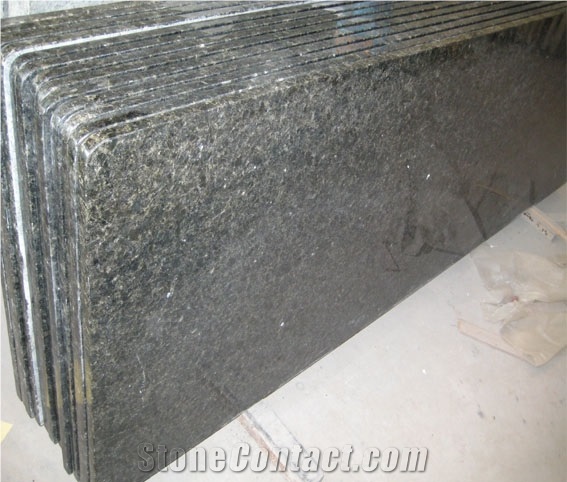 Ubatuba Granite Countertop, Brazil Granite Pre-Fabricated Countertop